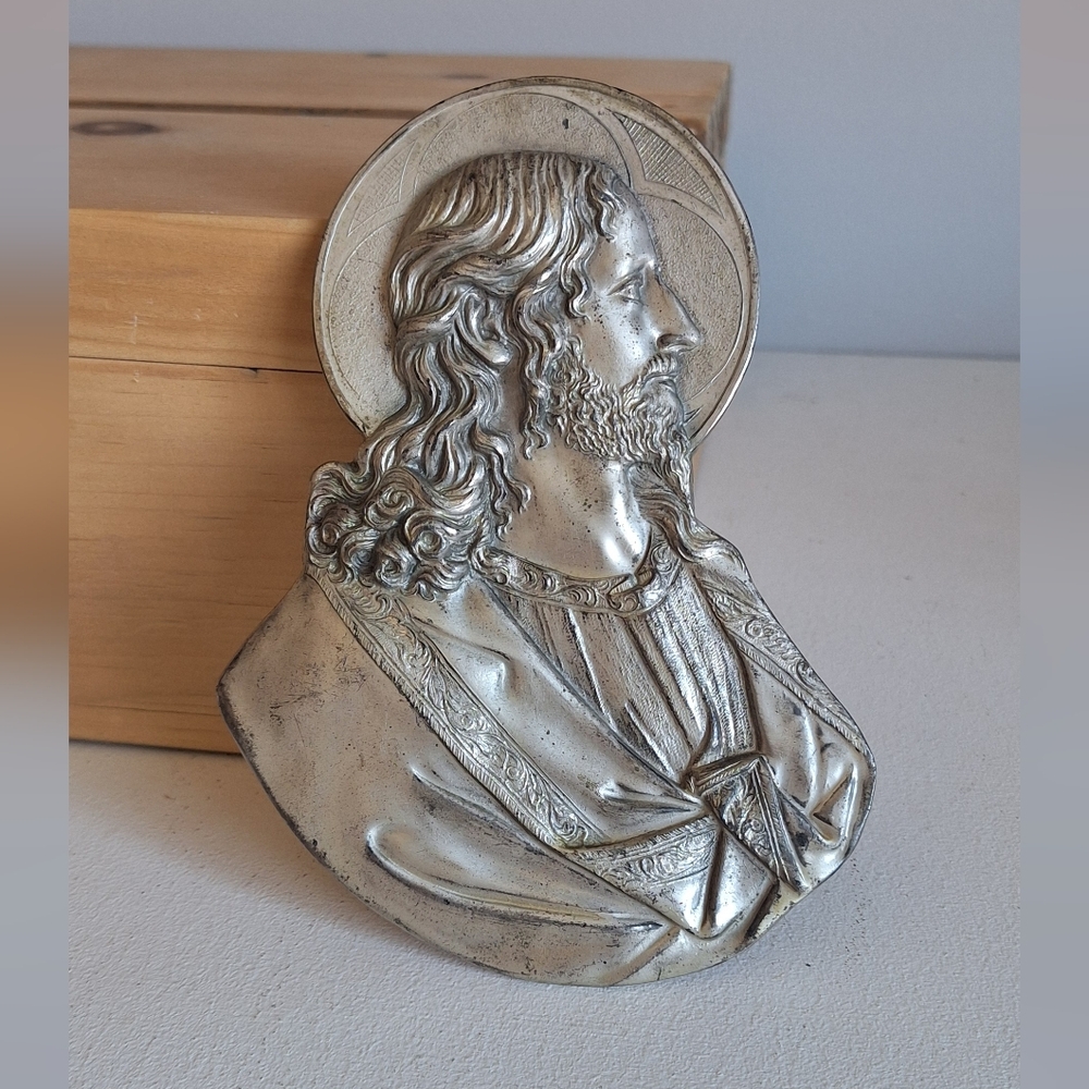Religious decorative wall plaque